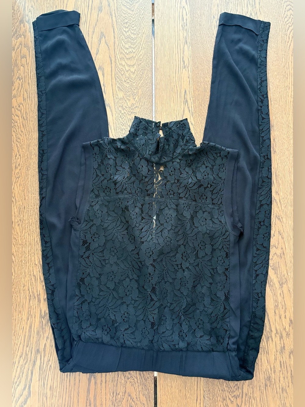 PINKO TAG High-Neck Lace Jumpsuit, size IT 4 /US 6